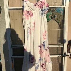 WHITE WITH PASTEL FLOWERS WRAP DRESS BNIB NEVER WORN  HIGH/LOW MEDIUM
